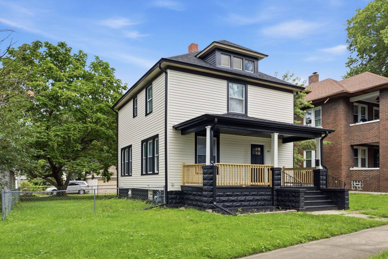 387 S Evergreen AVE, Kankakee, IL 60901