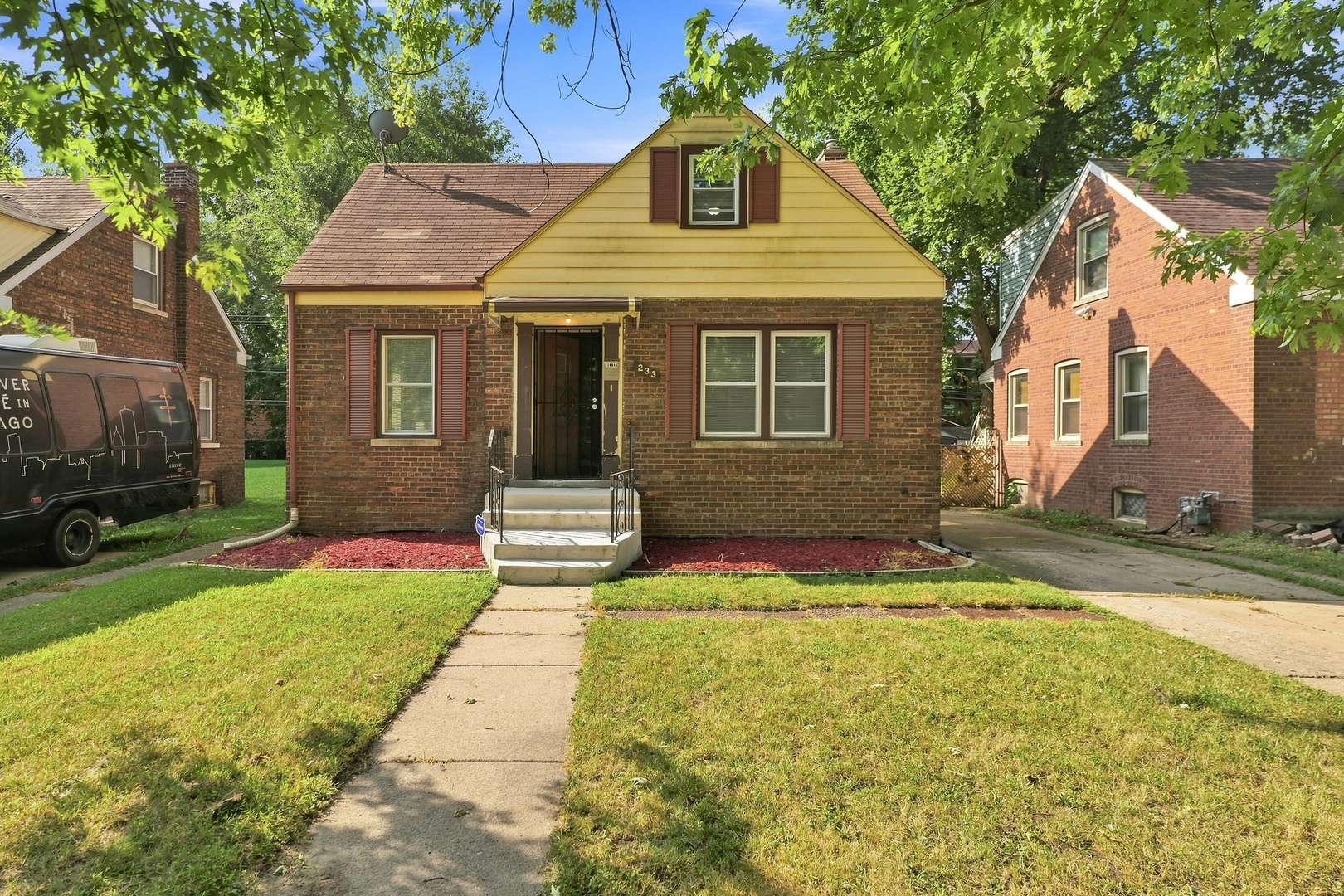 233 E 143rd ST, Dolton, IL 60419