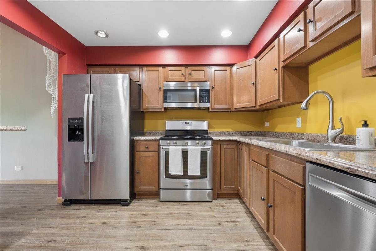 14505 central CT #PH2, Oak Forest, IL 60452