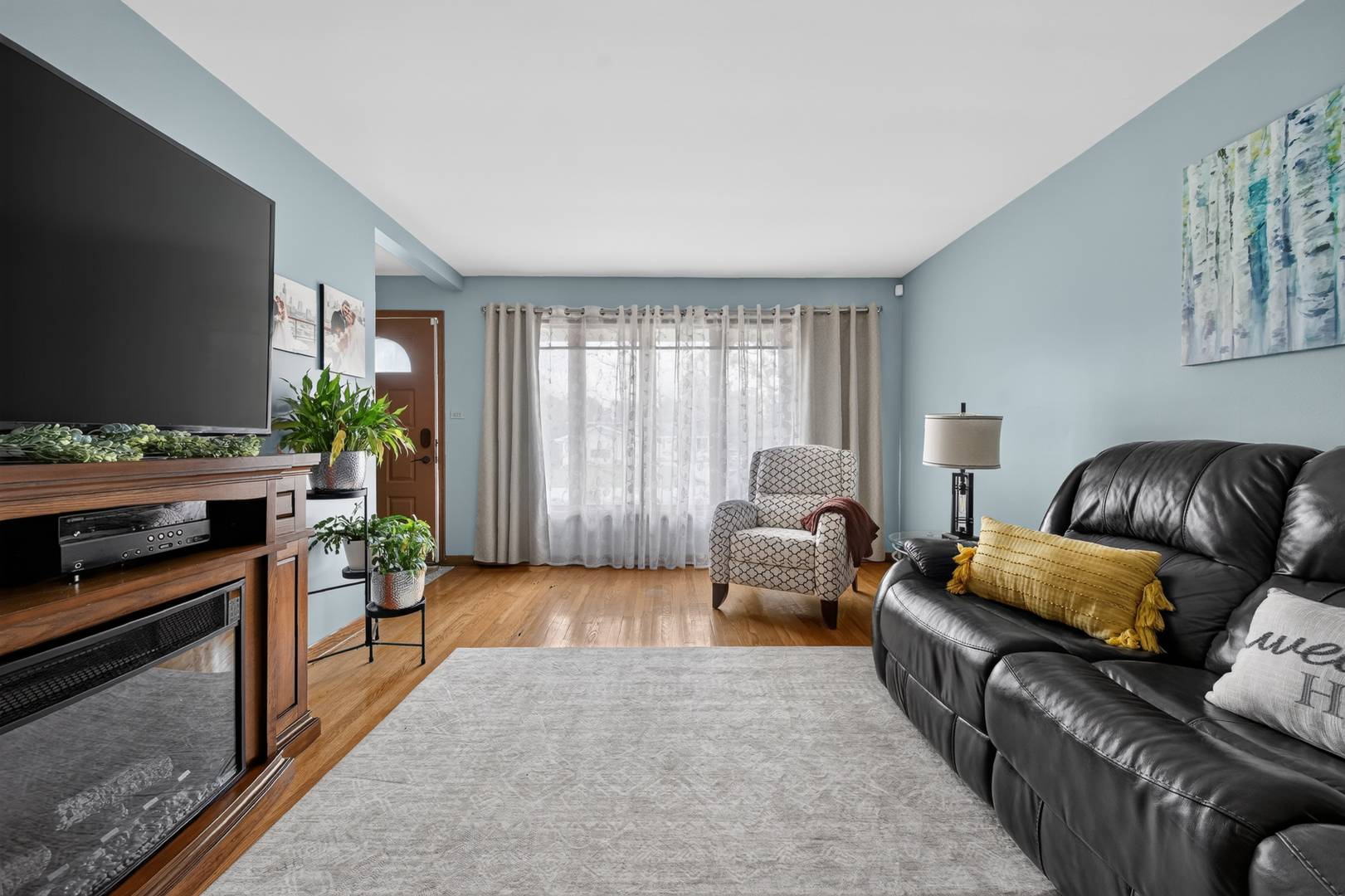7936 W 101 PL, Palos Hills, IL 60465