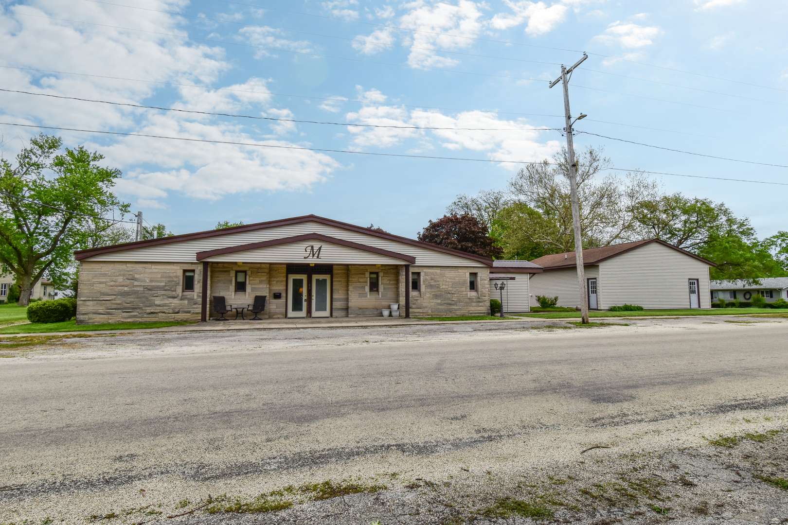 103 S 4th ST, Chatsworth, IL 60921