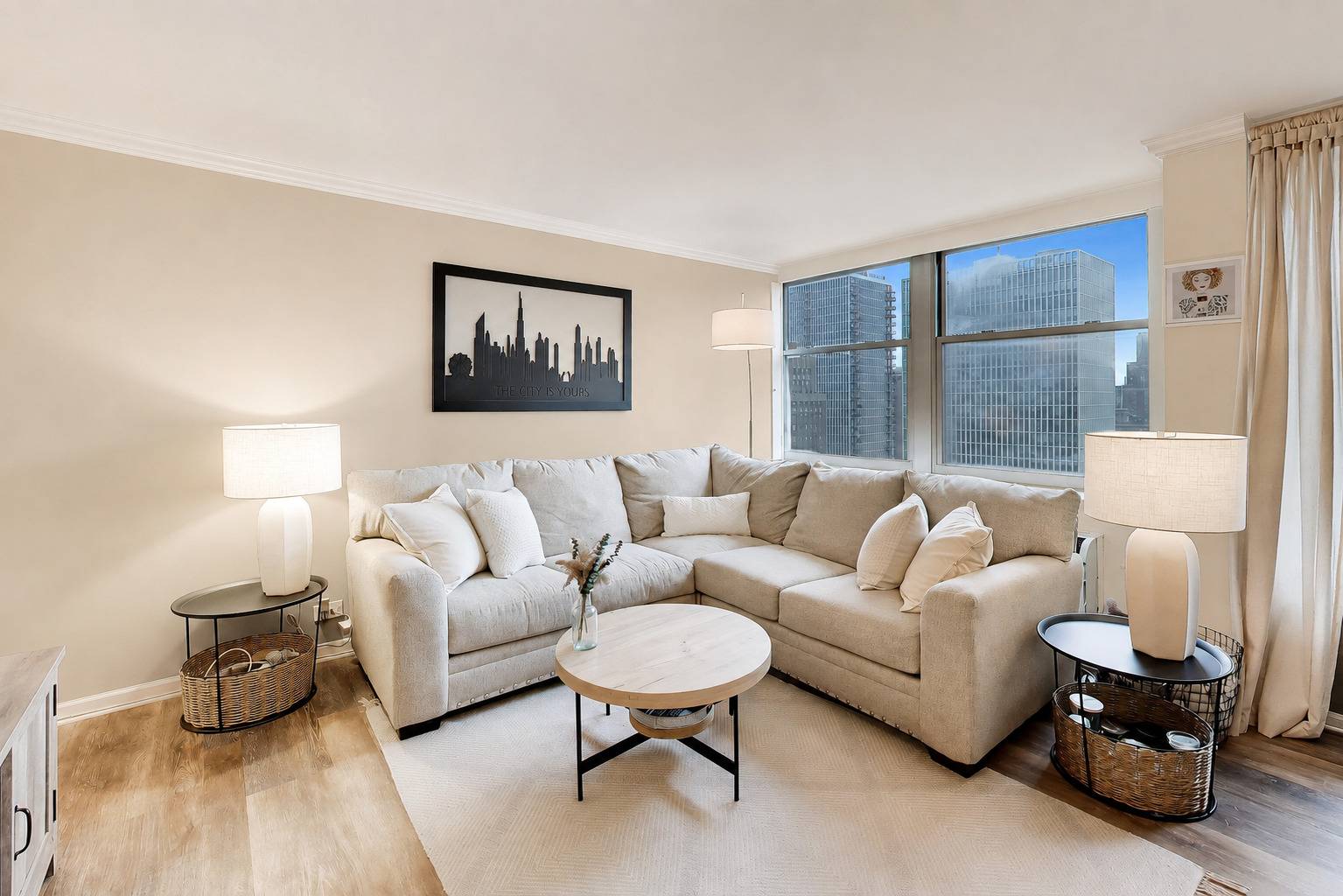 30 E Elm ST #16F, Chicago, IL 60611