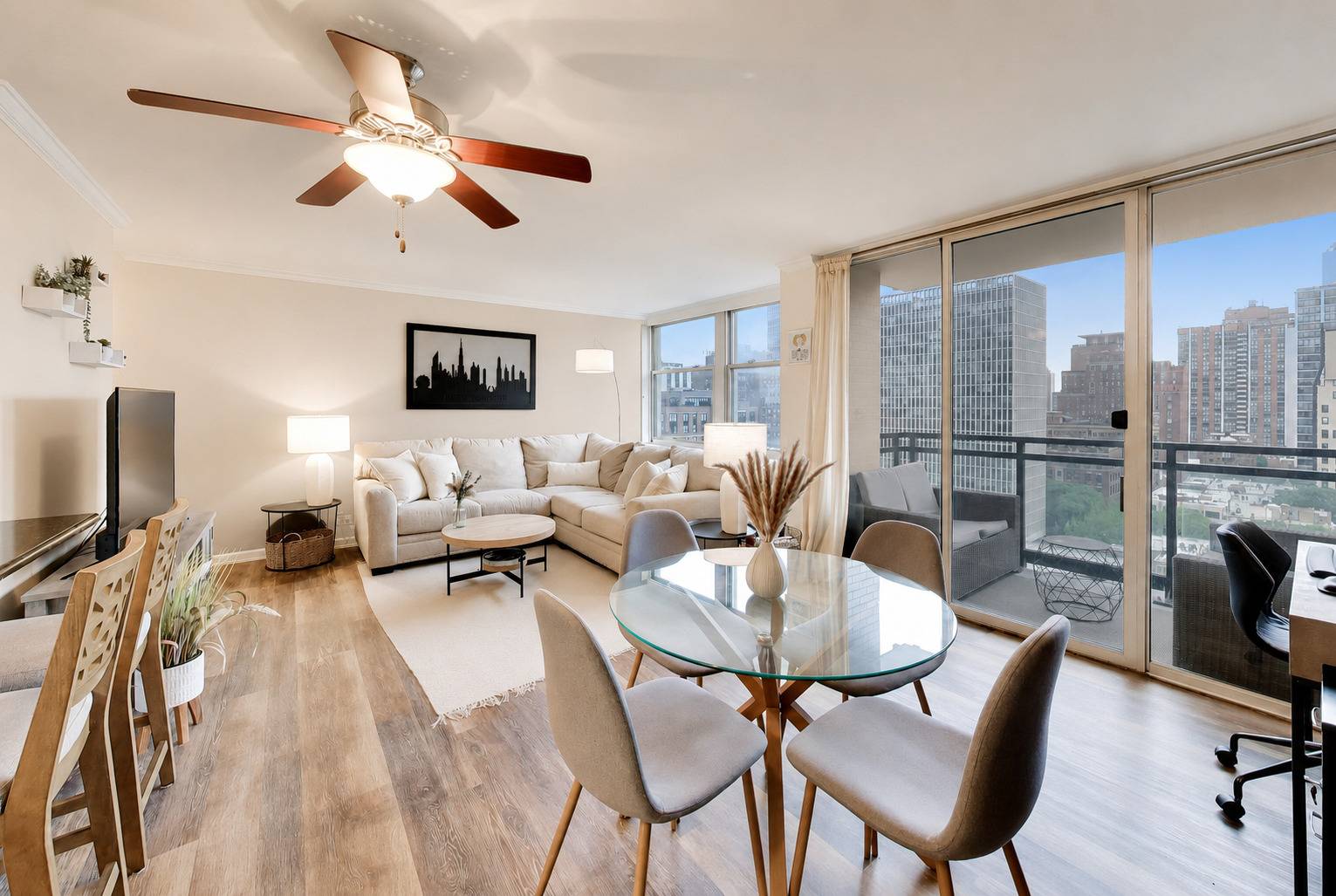 30 E Elm ST #16F, Chicago, IL 60611