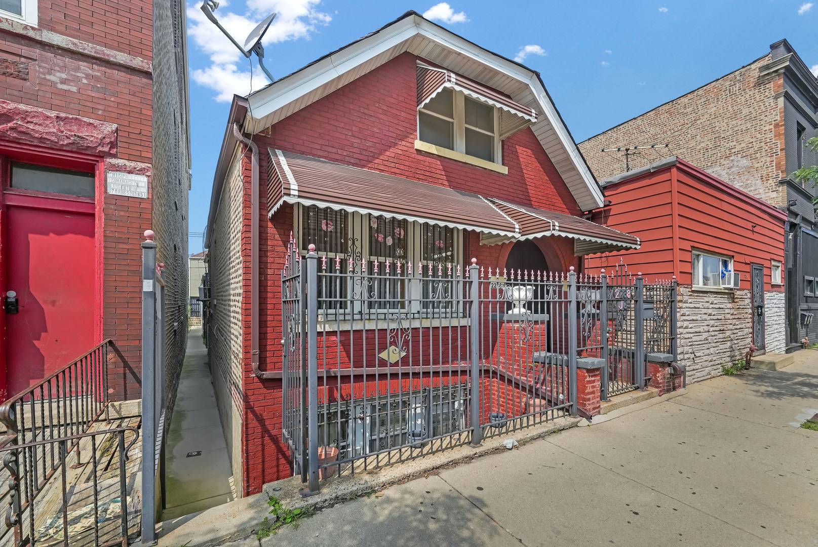 2238 S California AVE, Chicago, IL 60608