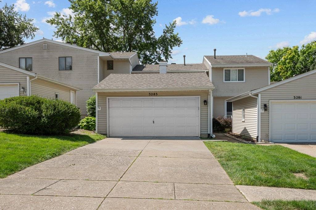 3283 Johnathan AVE #3283, Bettendorf, IA 52722