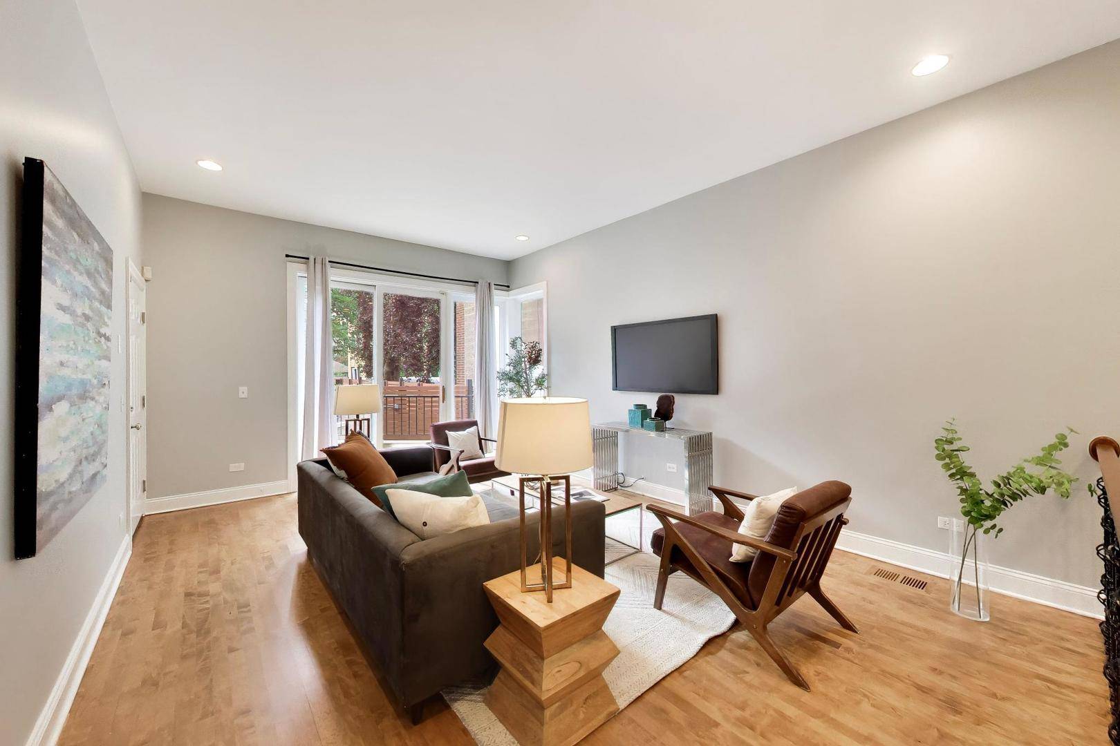 1887 N POE ST #1R, Chicago, IL 60614