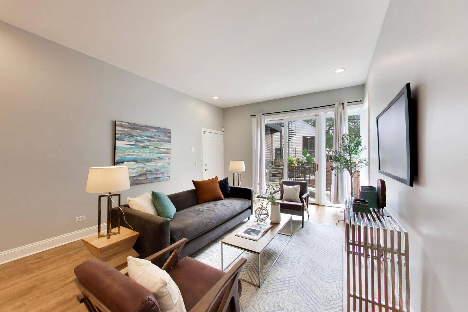 1887 N POE ST #1R, Chicago, IL 60614