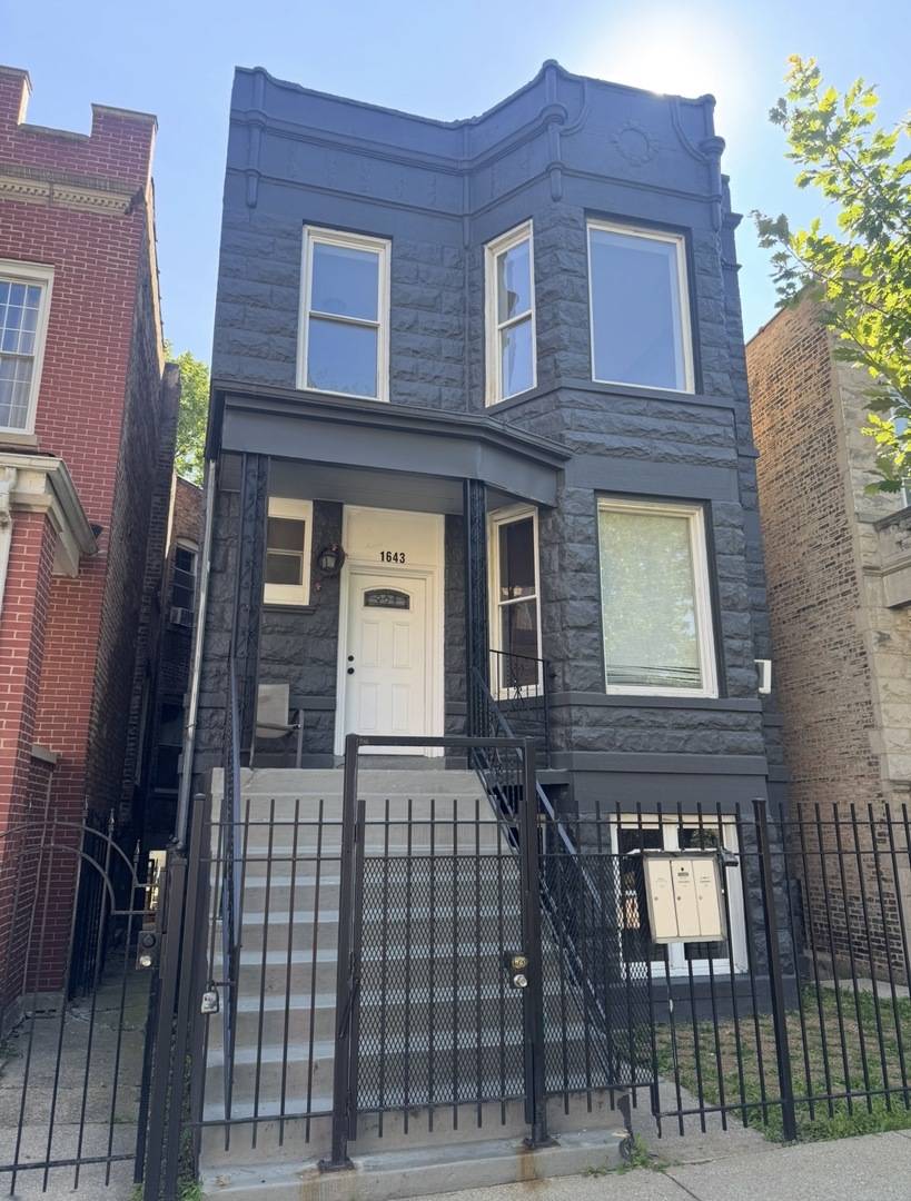 1643 S Trumbull AVE #2, Chicago, IL 60623