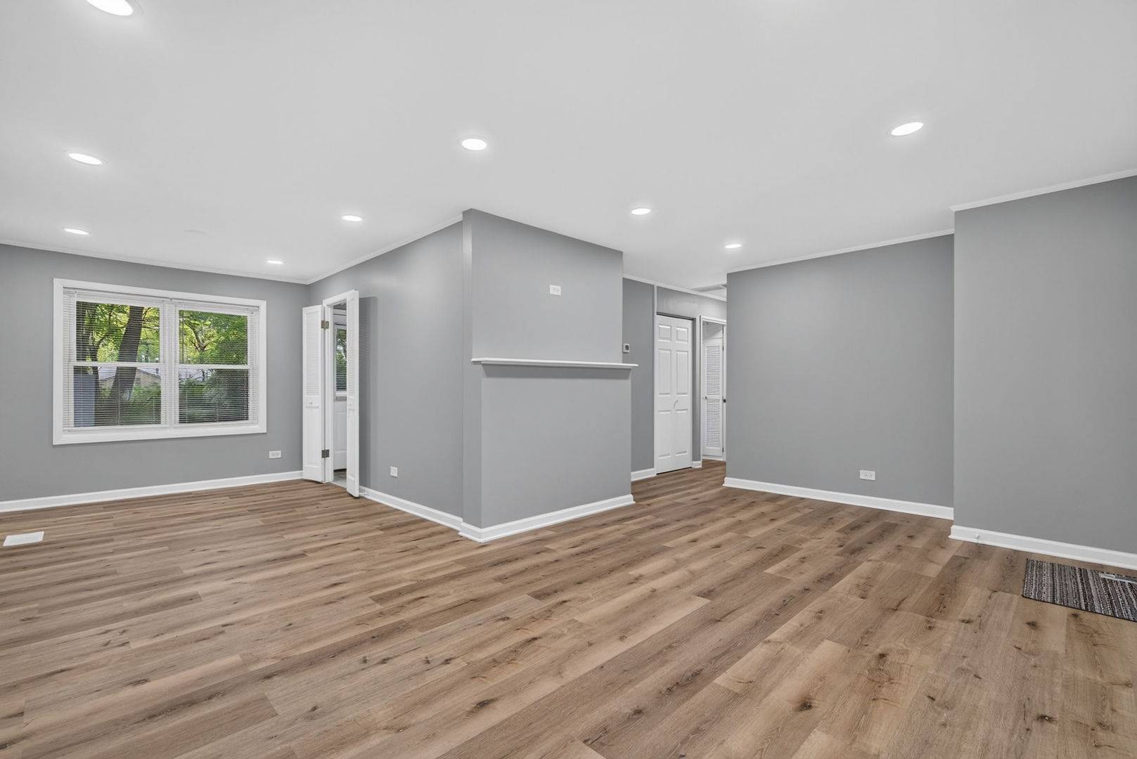 348 Merrimac ST, Park Forest, IL 60466