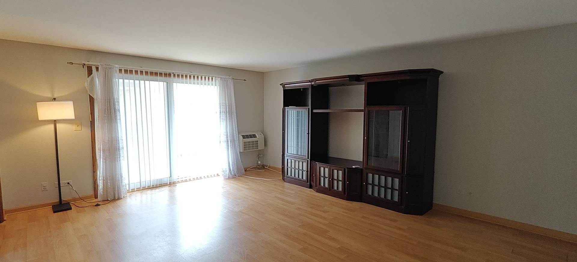 4835 N Central AVE #212, Chicago, IL 60630