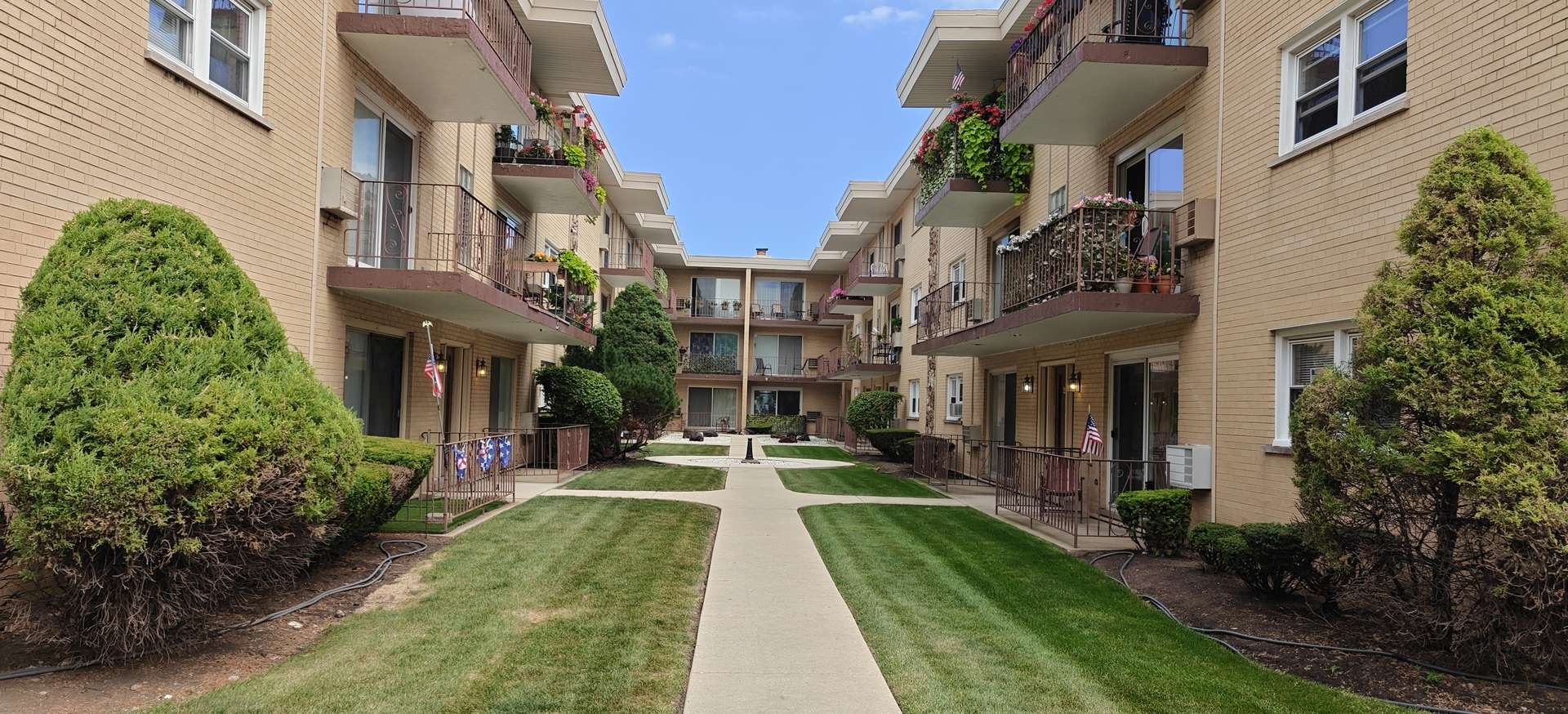 4835 N Central AVE #212, Chicago, IL 60630