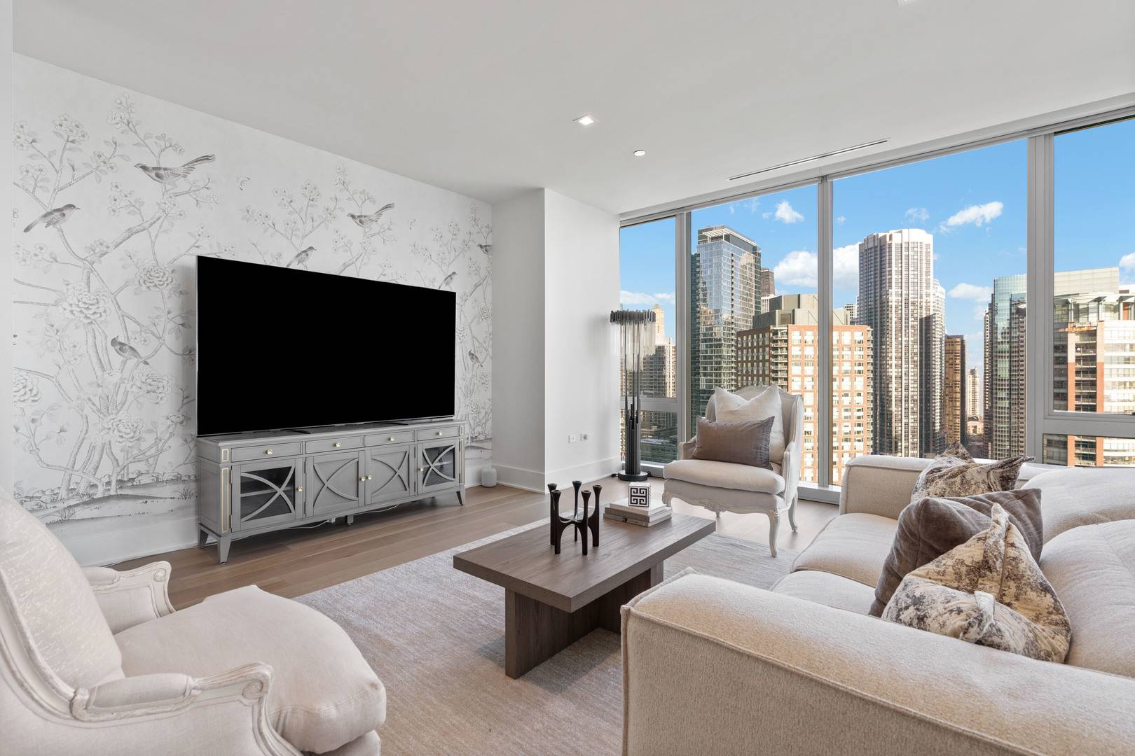 363 E Wacker DR #2106, Chicago, IL 60601