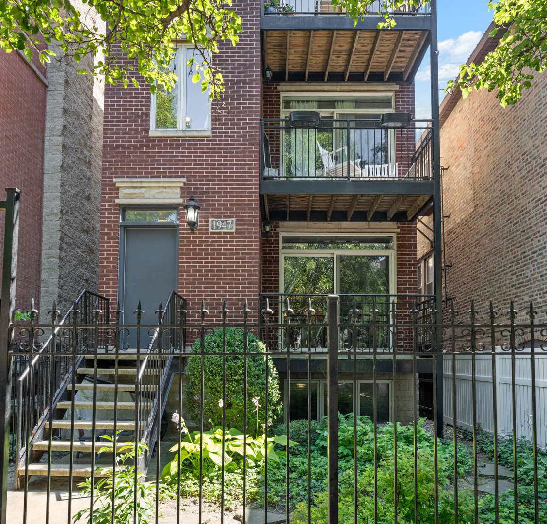 1947 W Erie ST #3, Chicago, IL 60622