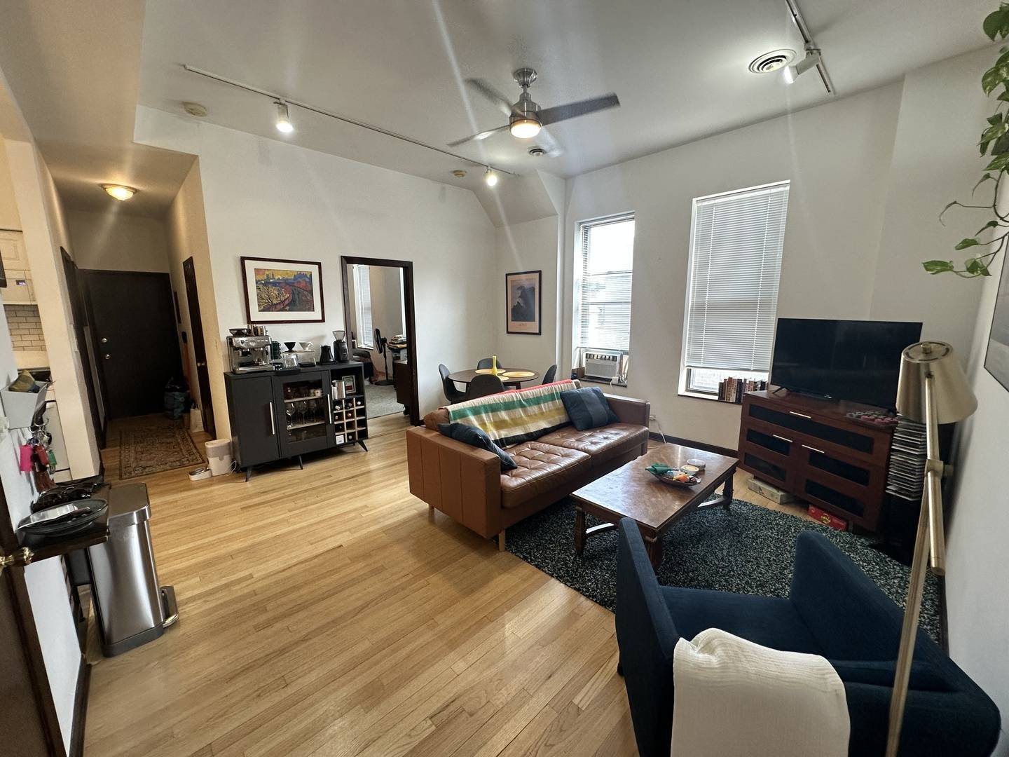 1237 N Noble ST #2F, Chicago, IL 60642