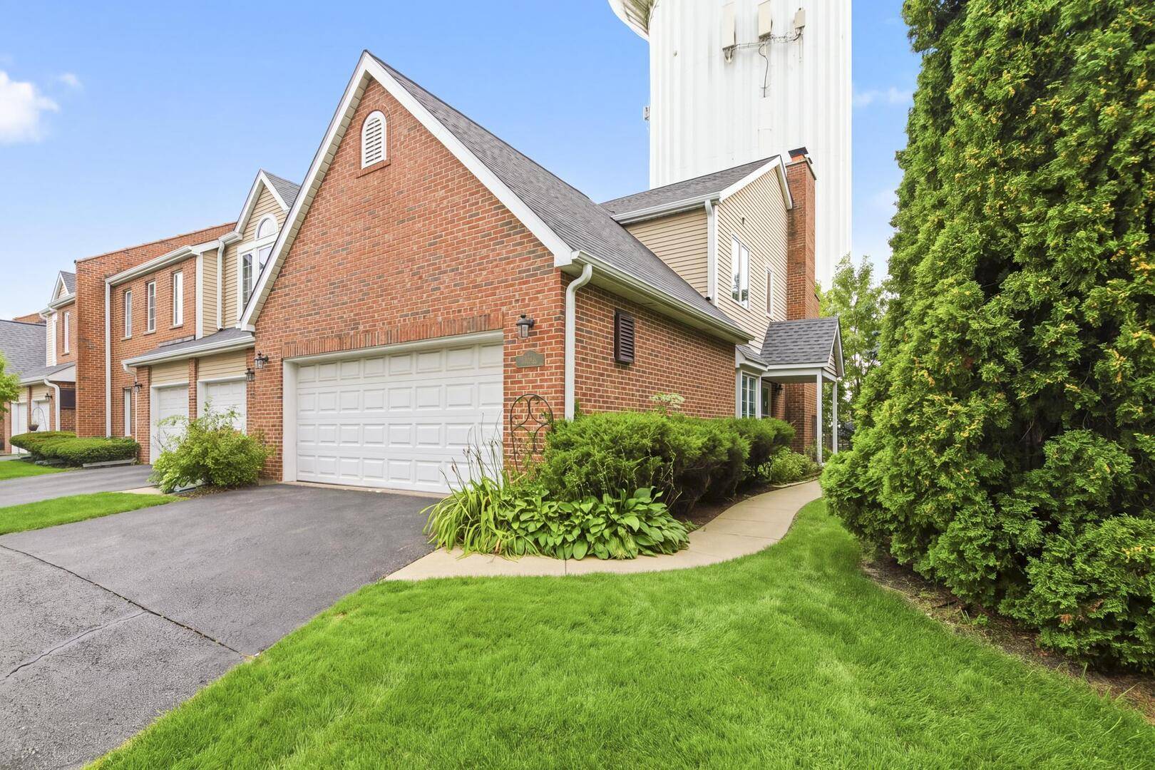 4144 Florence WAY #4144, Glenview, IL 60025