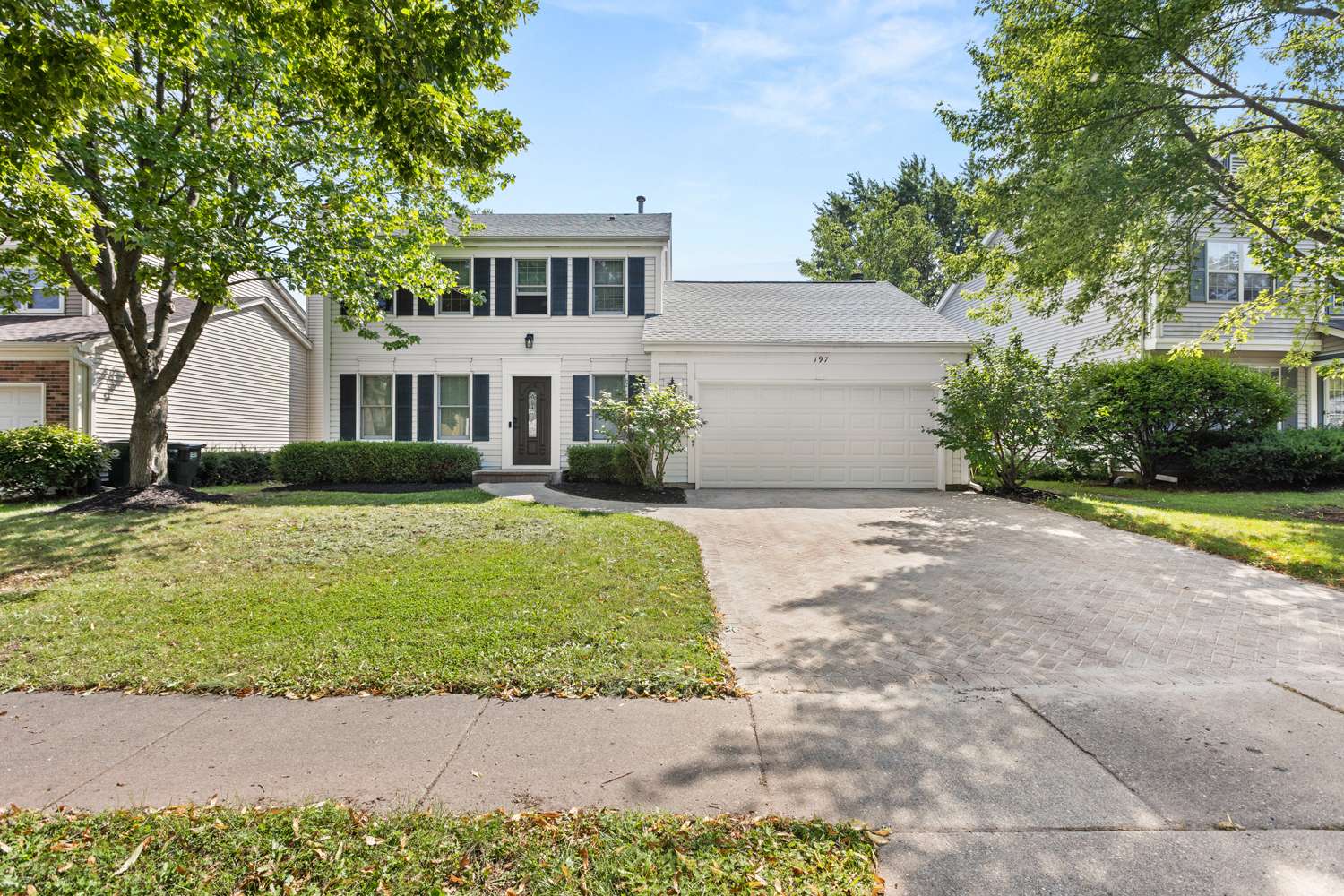 197 Knightsbridge DR, Mundelein, IL 60060