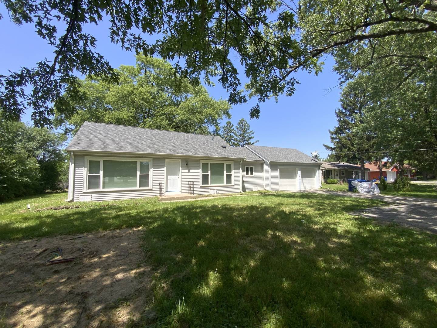 340 Sanders RD, Northbrook, IL 60062
