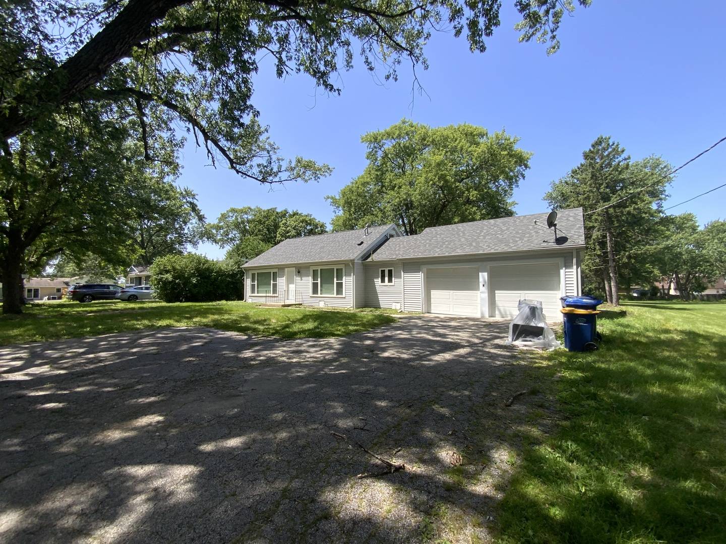 340 Sanders RD, Northbrook, IL 60062