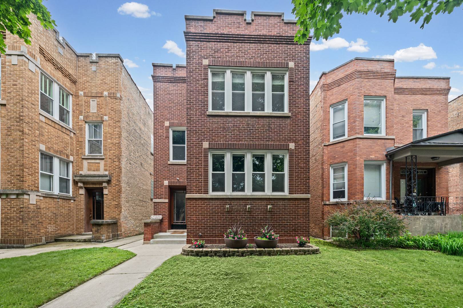 5010 N Major AVE #2, Chicago, IL 60630