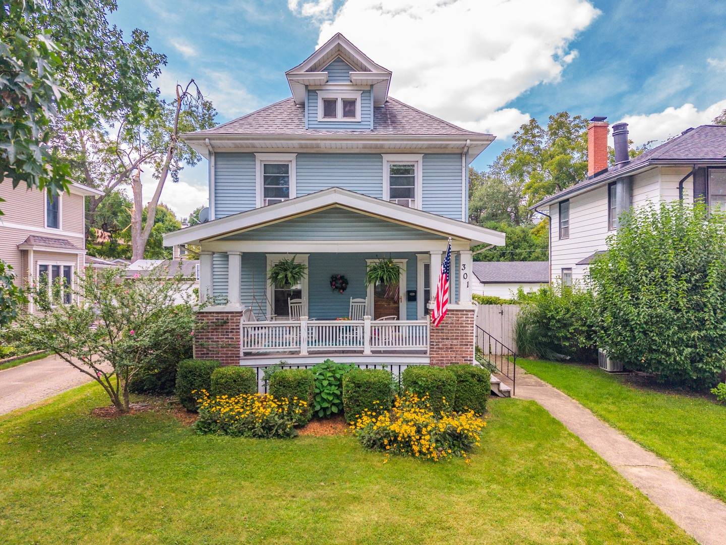 301 Vale ST, Bloomington, IL 61701