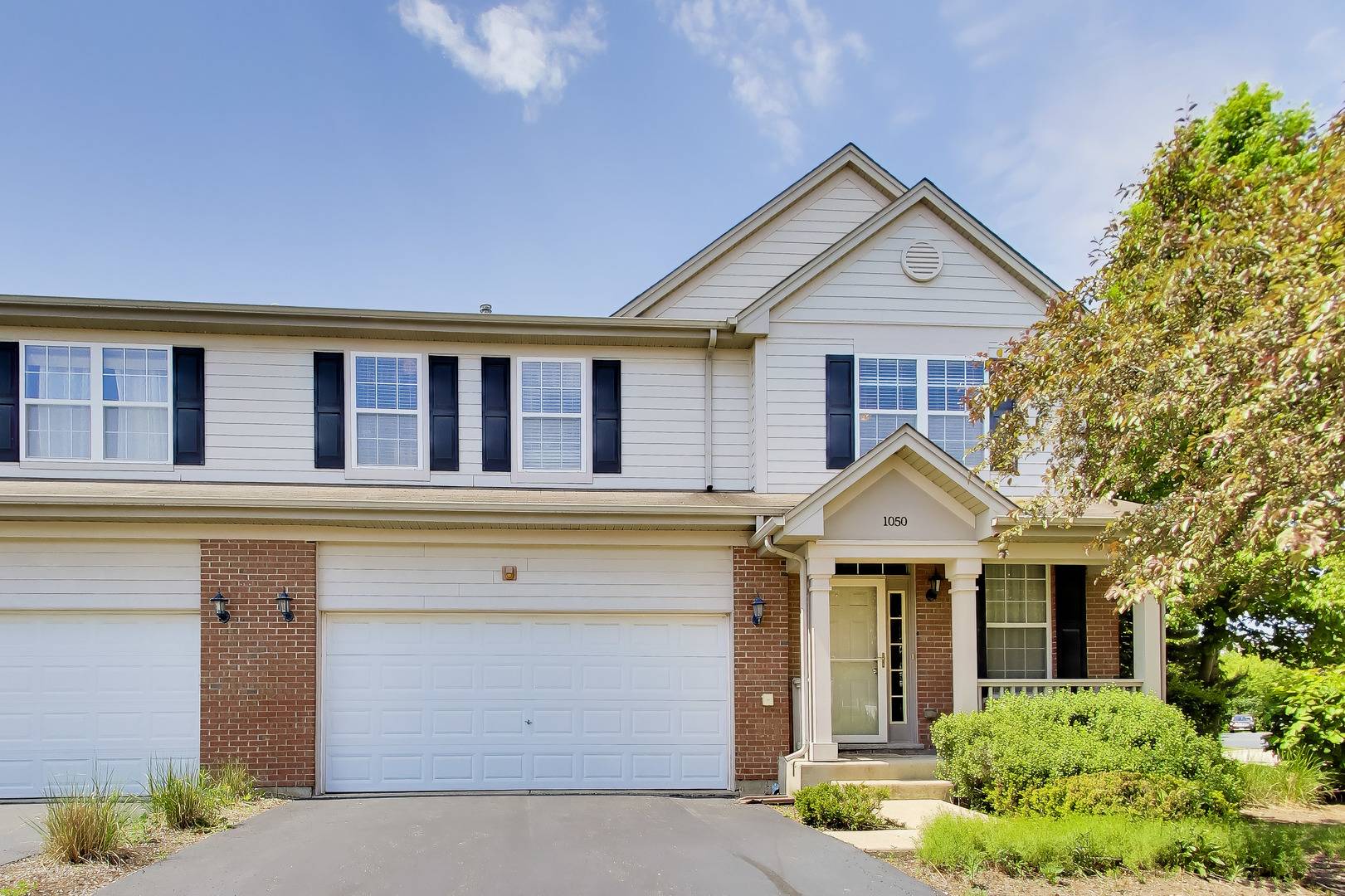 1050 Samantha DR, Lake Zurich, IL 60047