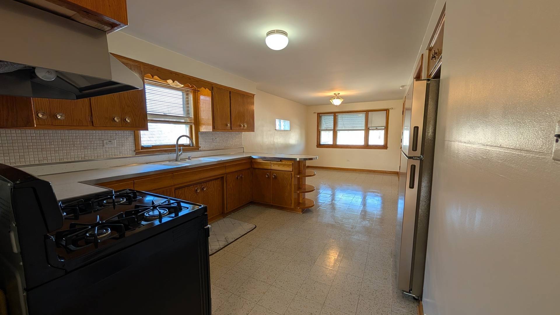 4346 S Karlov AVE #2, Chicago, IL 60632