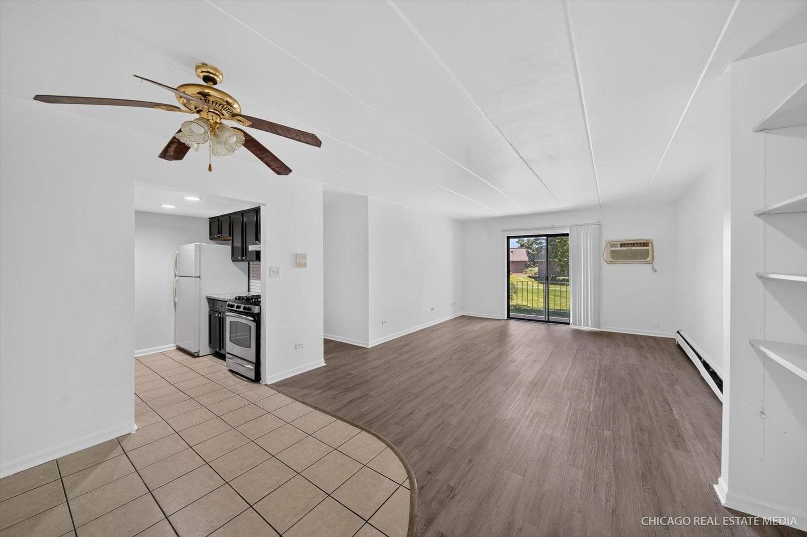 138 E Bailey RD #H, Naperville, IL 60565