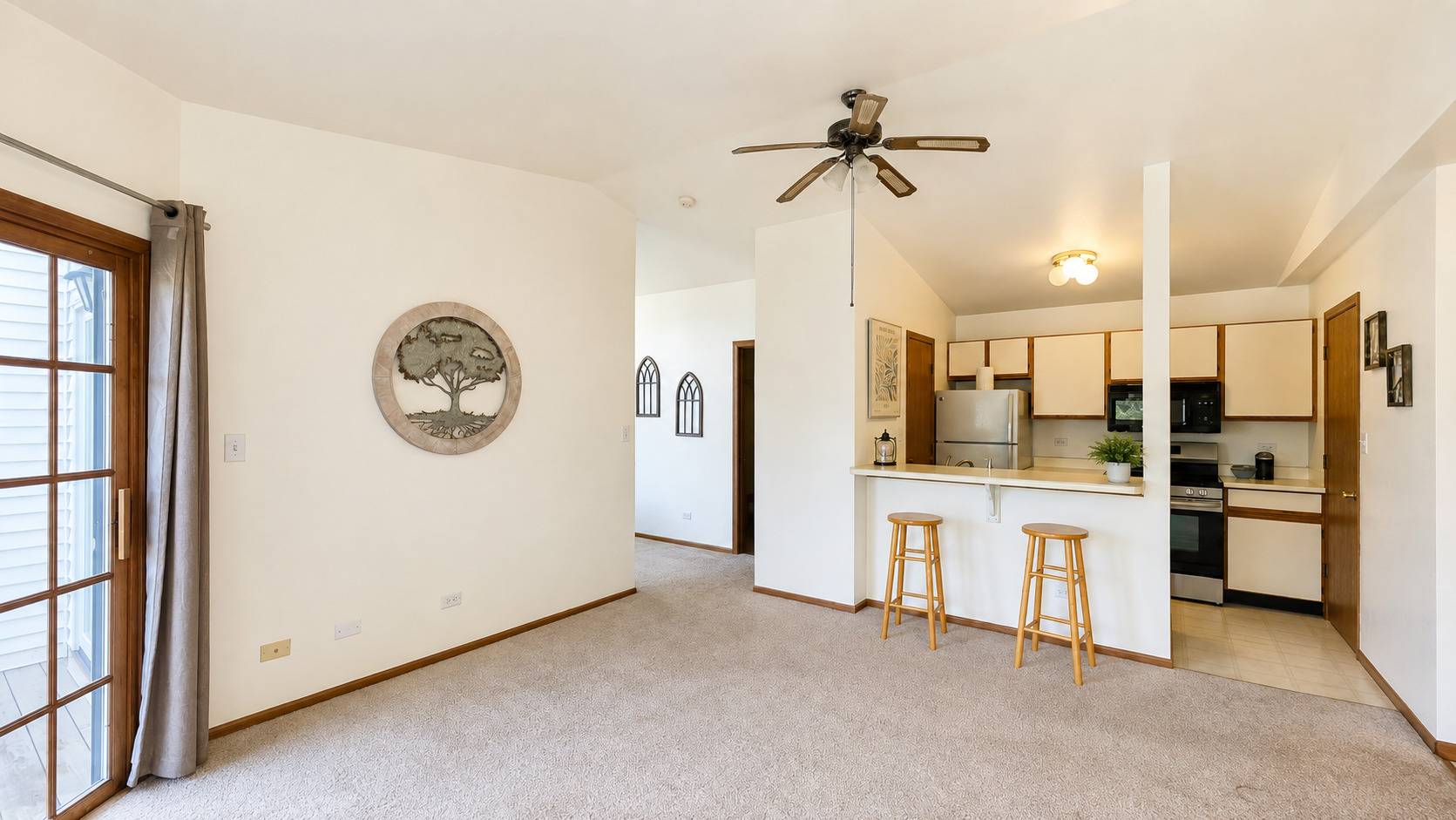 4312 W Shamrock LN #3C, Mchenry, IL 60050