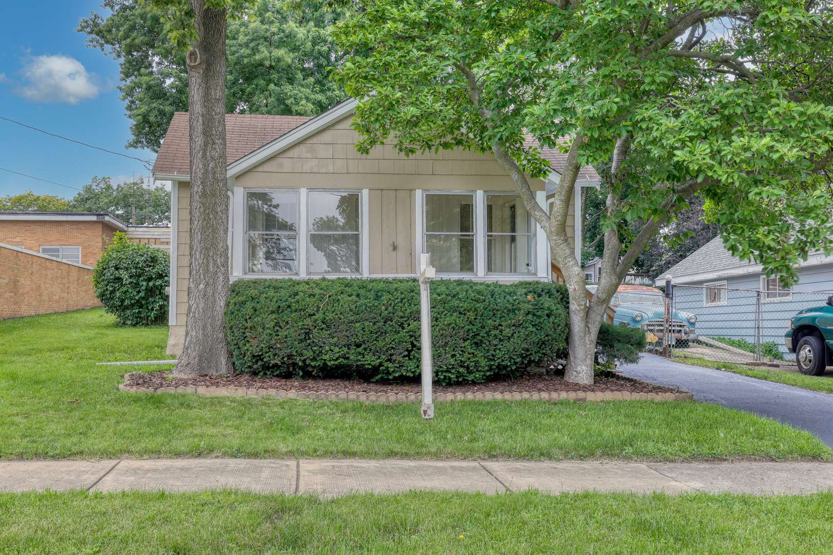 947 Mason AVE, Aurora, IL 60506
