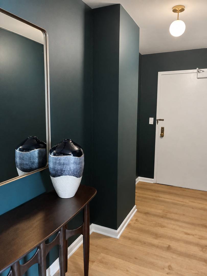3550 N Lake Shore DR #2513, Chicago, IL 60657