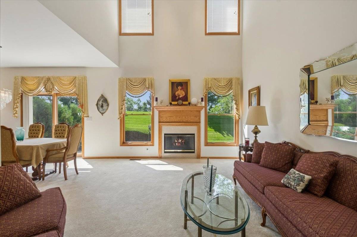 1022 Inverness DR, Antioch, IL 60002