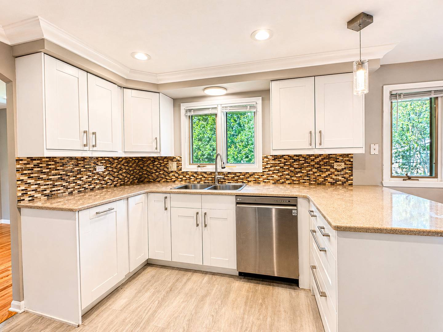 1106 WESTFIELD LN, Schaumburg, IL 60193