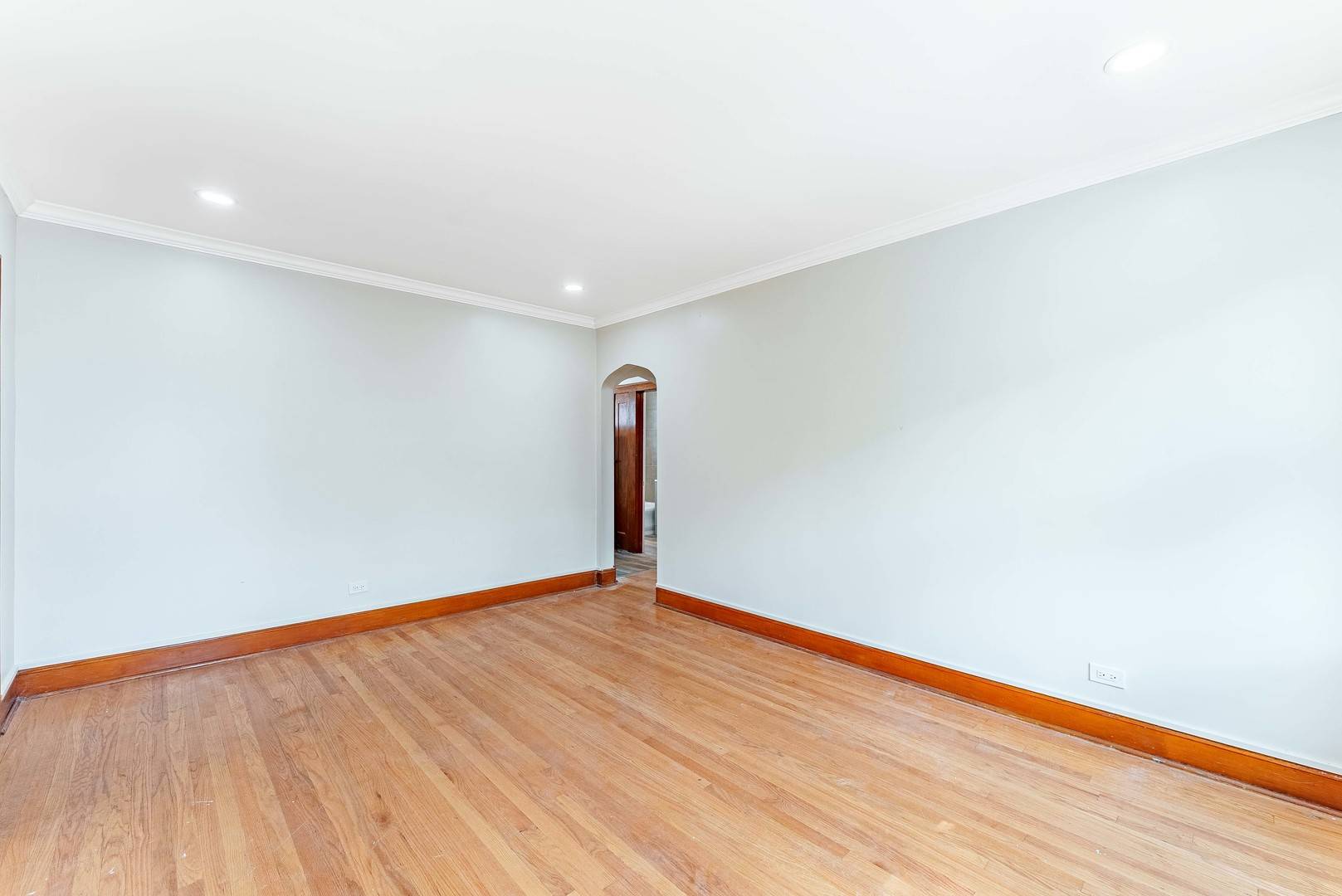 2551 N Lockwood AVE #B3, Chicago, IL 60639