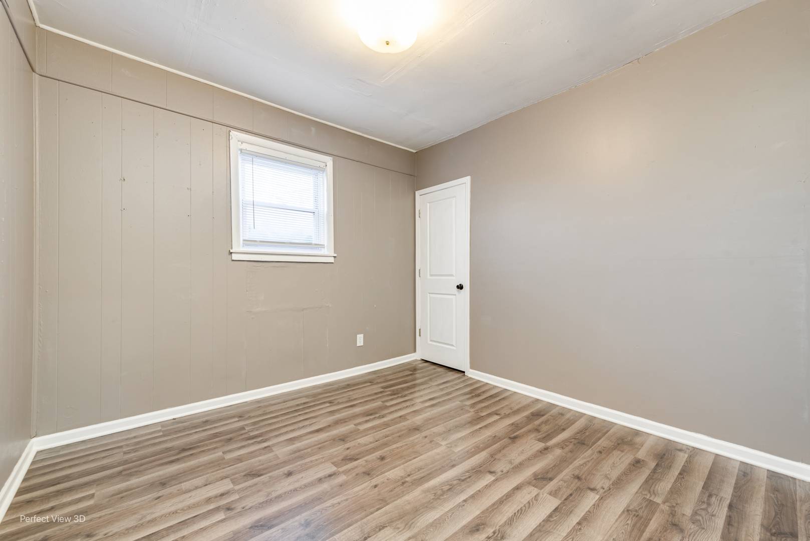 3916 W Grand AVE, Chicago, IL 60651