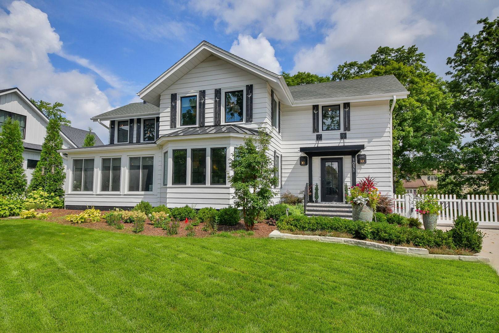 1031 E Bauer RD, Naperville, IL 60563