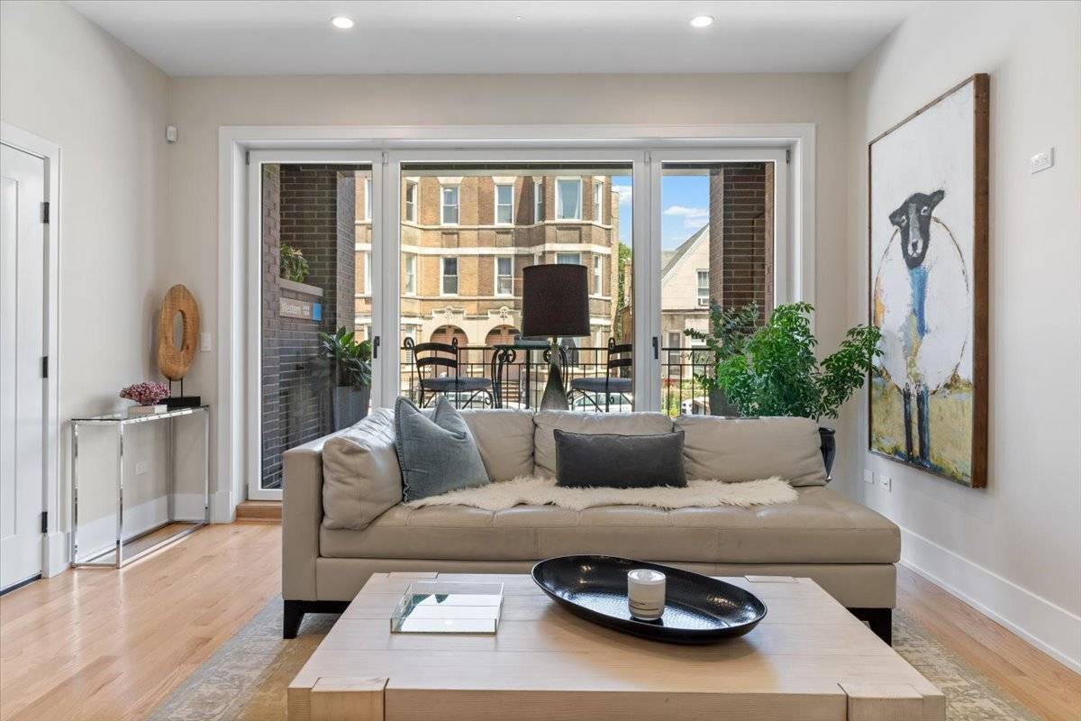 2023 W Augusta BLVD #1W, Chicago, IL 60622