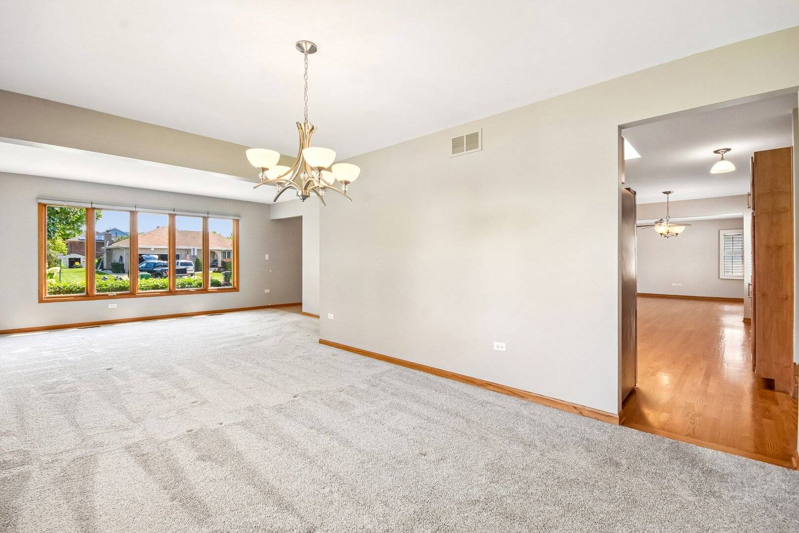 14854 S Carlton LN, Homer Glen, IL 60491