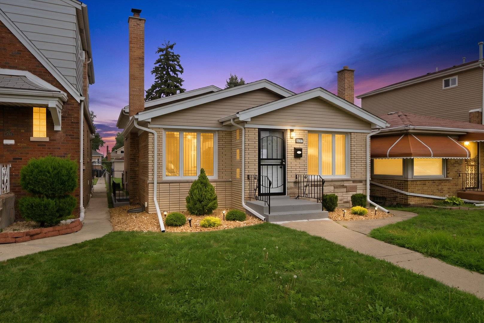 8437 S King DR, Chicago, IL 60619