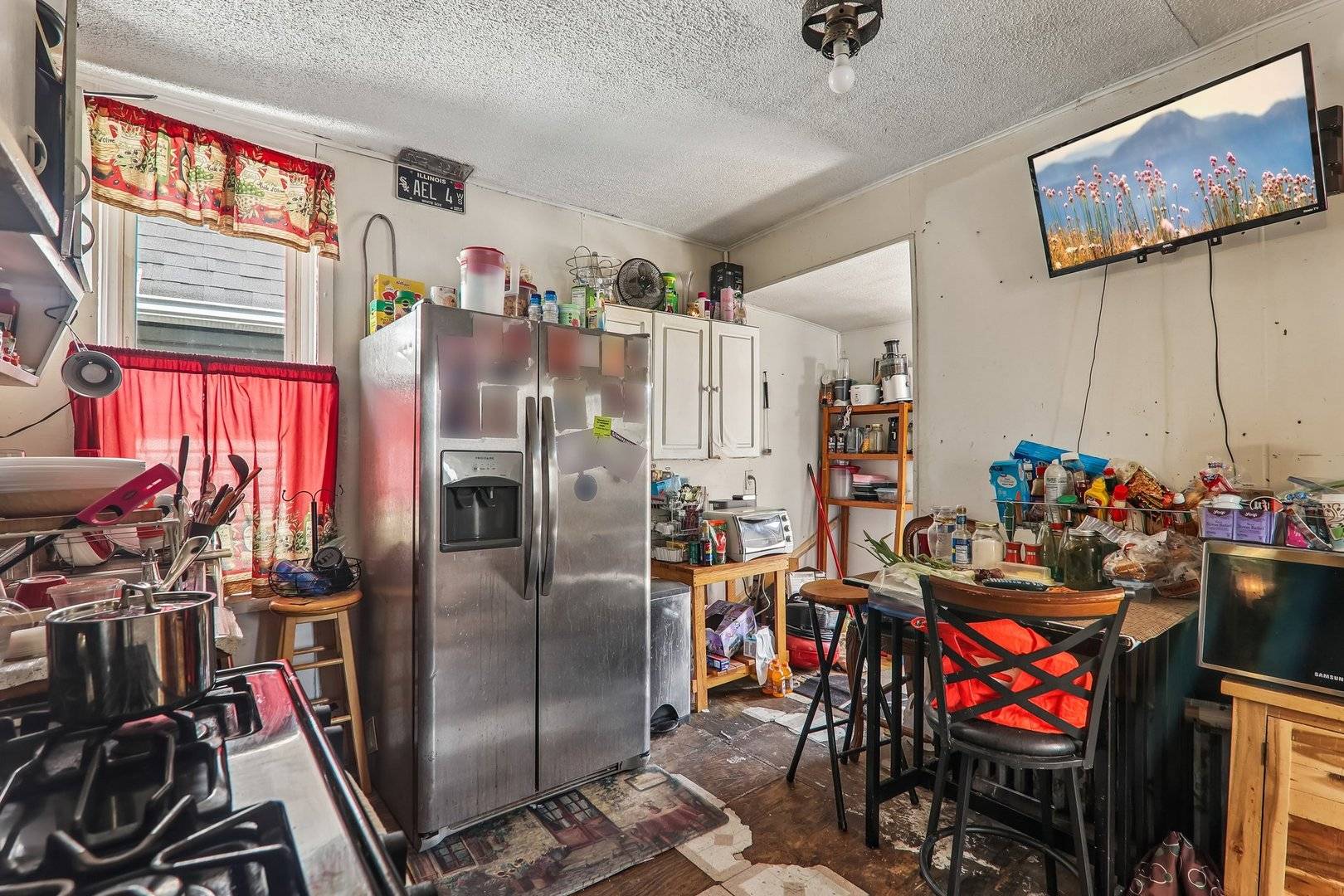 4425 W Carroll AVE, Chicago, IL 60624