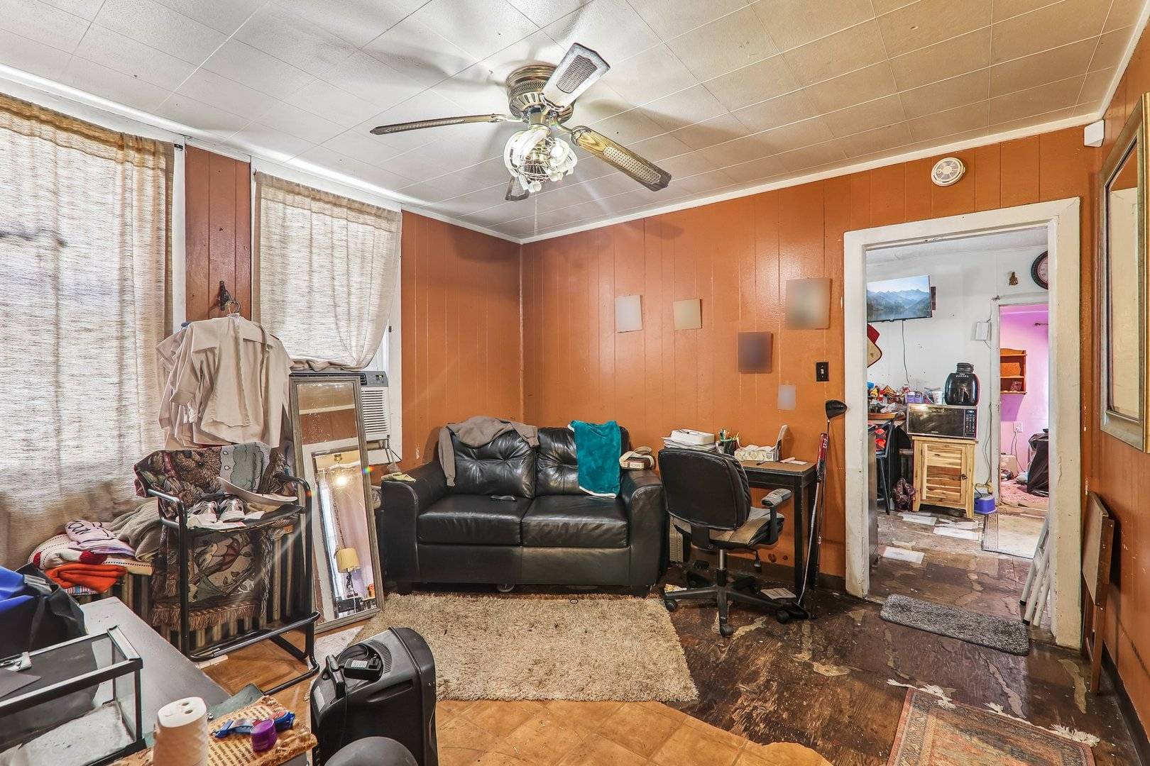 4425 W Carroll AVE, Chicago, IL 60624