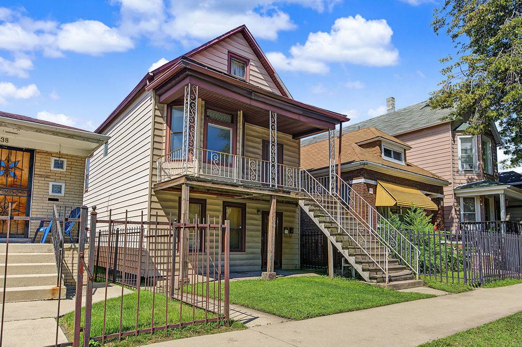 8534 S Muskegon AVE, Chicago, IL 60617