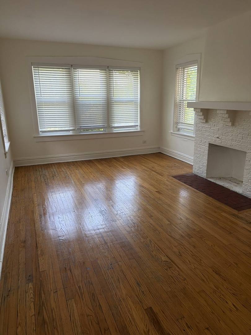 7741 S Yates BLVD #3, Chicago, IL 60649