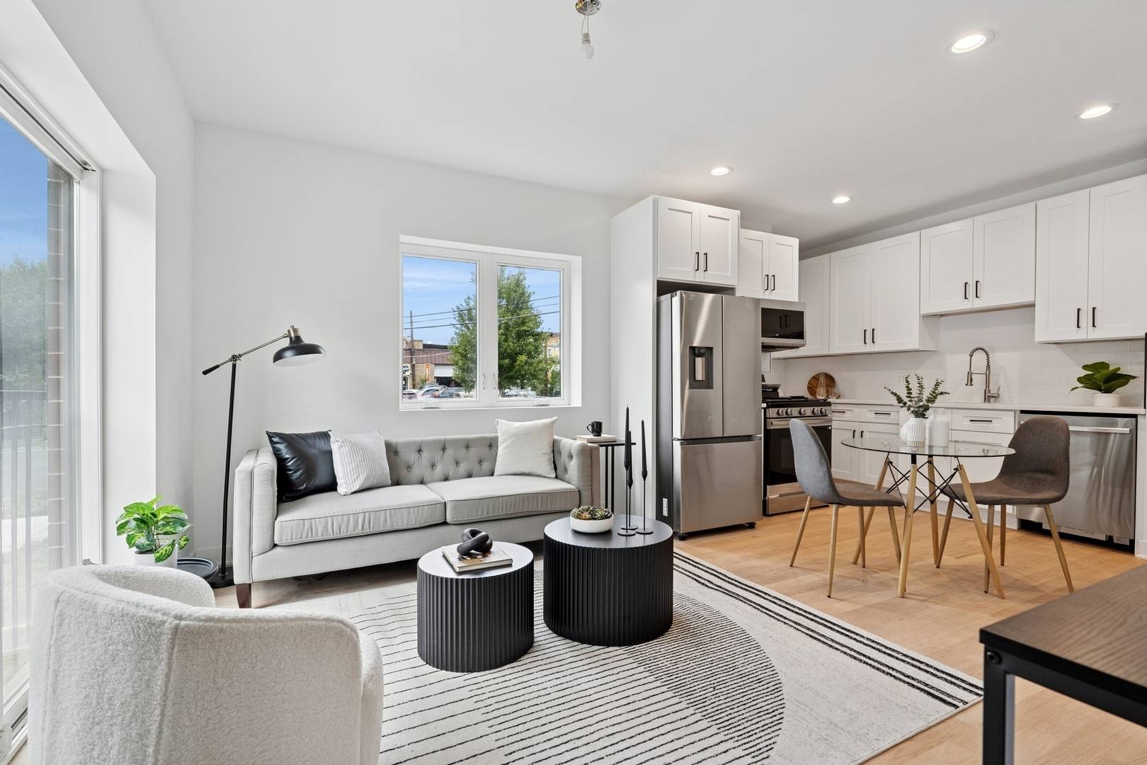 6755 N Hermitage AVE #3, Chicago, IL 60626