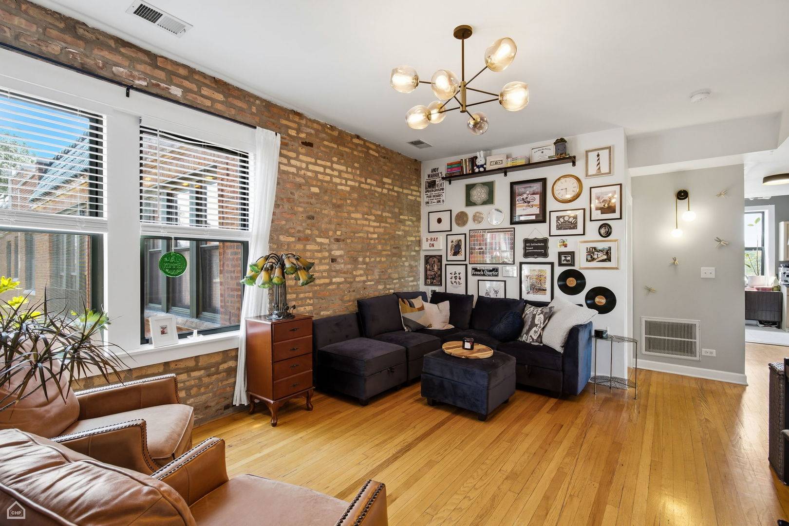 3126 W Carmen AVE #3, Chicago, IL 60625