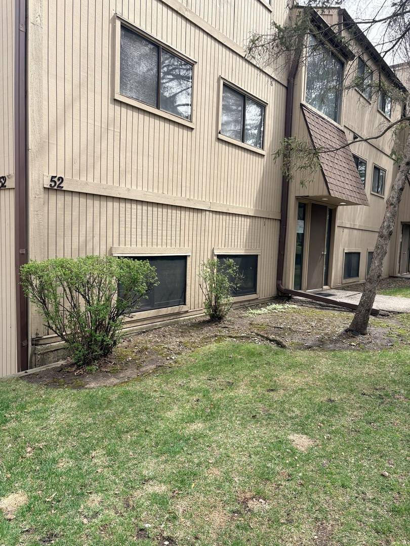52 Oak Hill Colony ST #5, Fox Lake, IL 60020