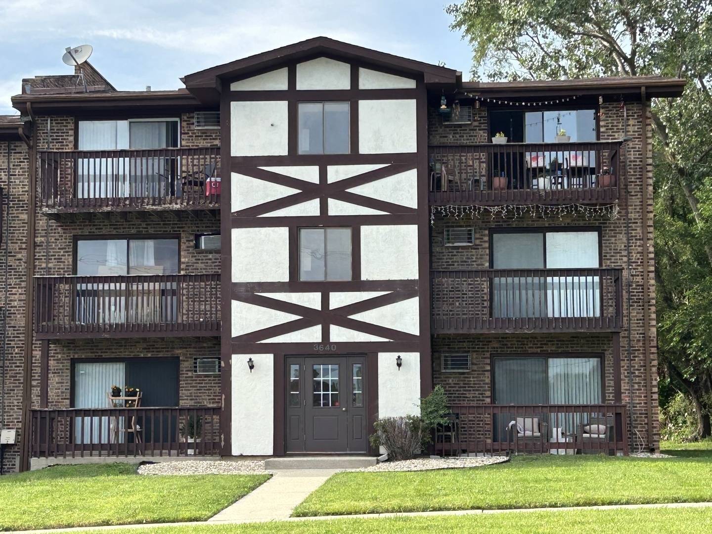 3640 W 119th ST #302, Alsip, IL 60803