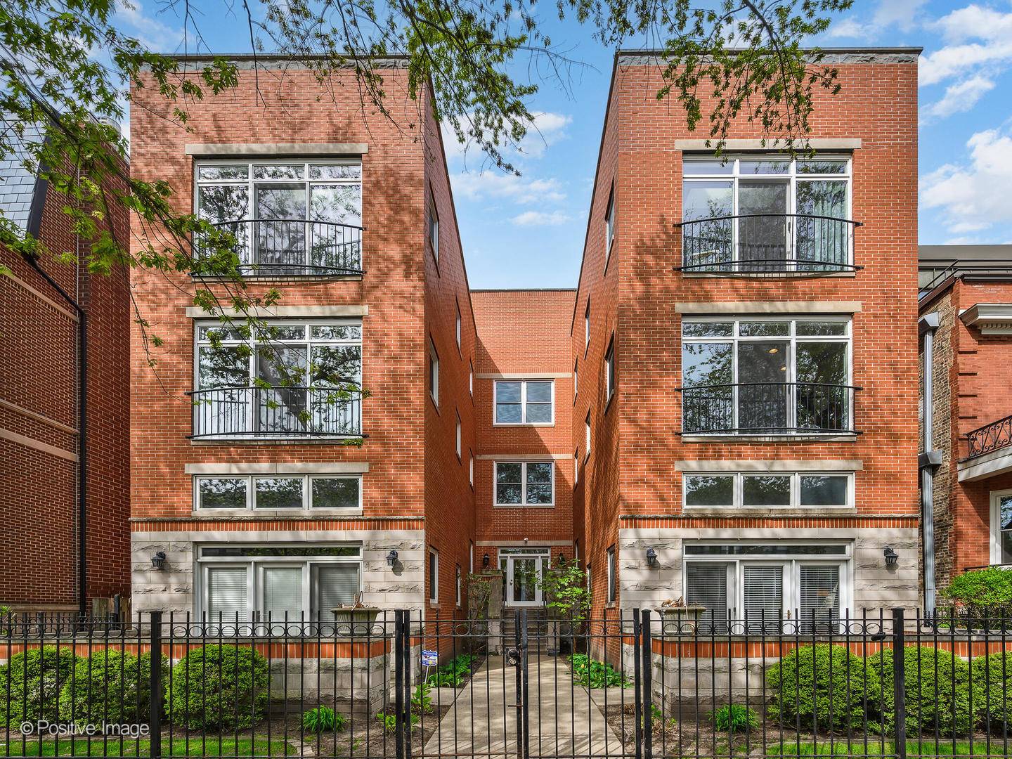 3834 N Greenview AVE #2N, Chicago, IL 60613