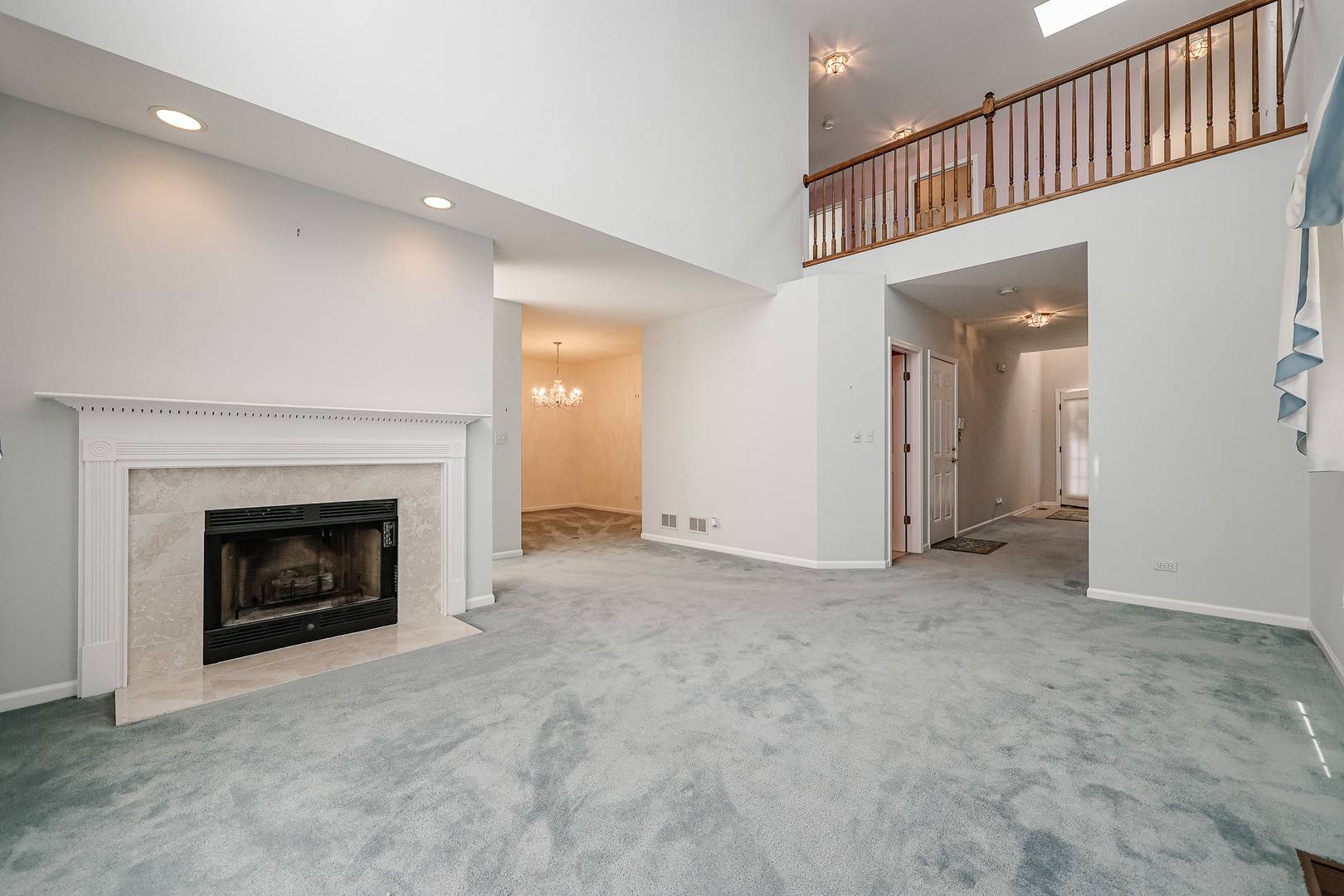 407 Town Place CIR #407, Buffalo Grove, IL 60089