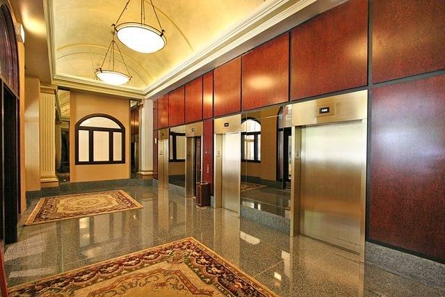 200 N Dearborn ST #2005, Chicago, IL 60601