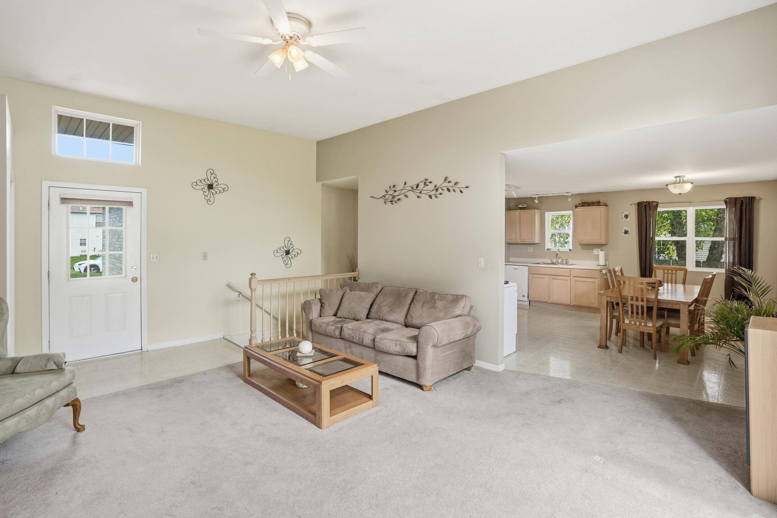 379 Fox Trail Court, Hobart, IN 46342